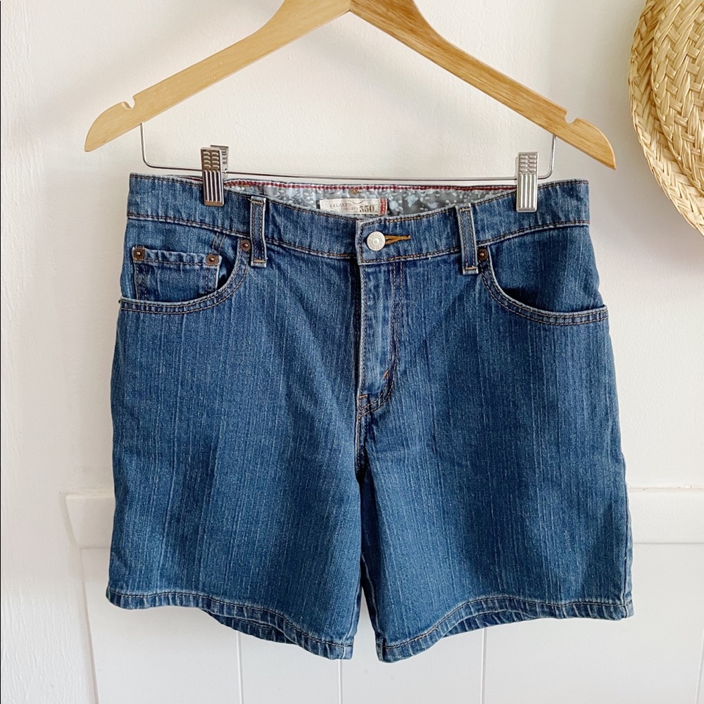 Levi’s shirt size 8